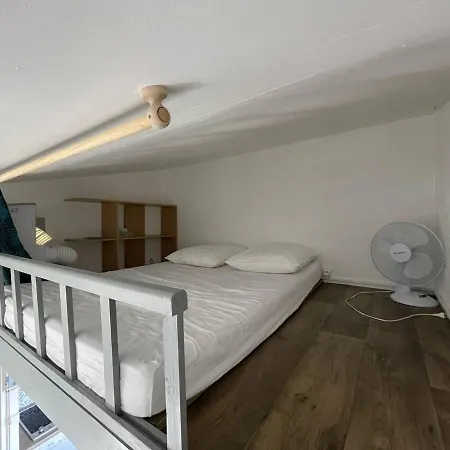 Moderne Avec Terrasse, Parking Et Clim A 5 Min De La De La Roquille - Fr-1-723-59 Agde