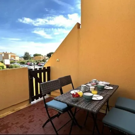 Moderne Avec Terrasse, Parking Et Clim A 5 Min De La De La Roquille - Fr-1-723-59